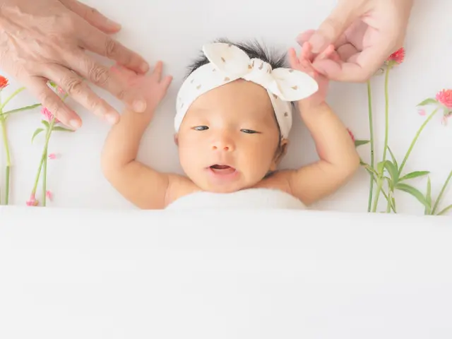「助産師だから叶う、安心×安全×デザインの特別なニューボーンフォト」