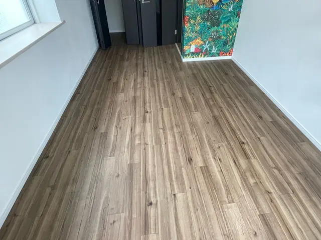 クッションフロア張替えのことなら、ぜひ当店におまかせください！！サービスの画像