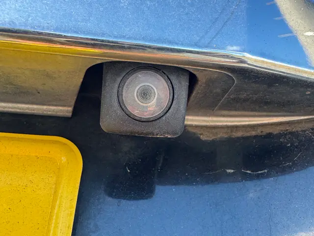 【10年超の実績】年中無休！ドラレコ取付！自社スタッフがお伺いします！サービスの画像