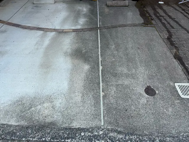 ★駐車場以外の高圧洗浄対応可能★サービスの画像