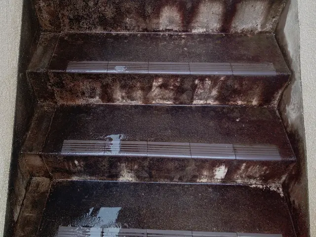 【丁寧第一主義】実務経験２０年以上☆取れない黒ずみ汚れそれは黒水垢です☆サービスの画像