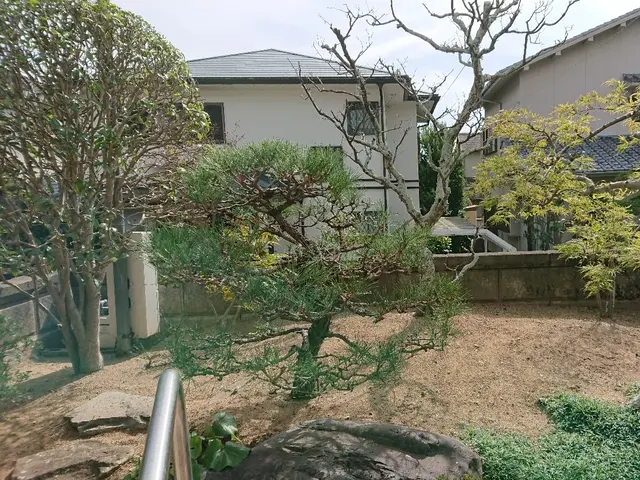 １級造園技能士職歴30年の実績、個人邸から企業の植栽管理迄ご相談下さい。    サービスの画像