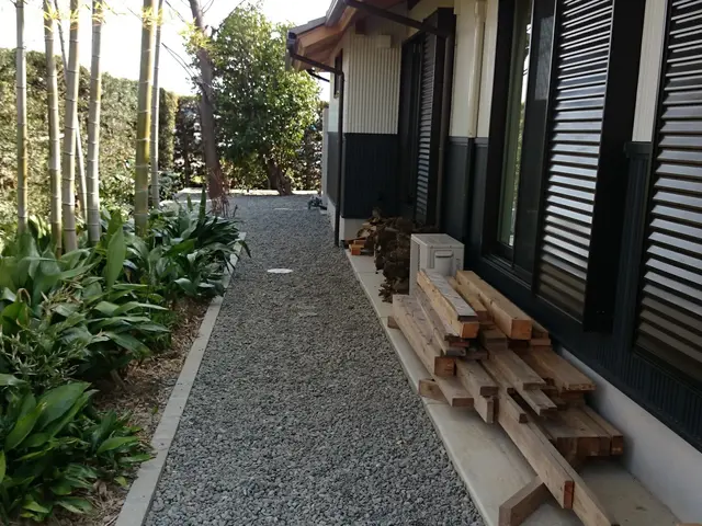 お得！！！　防草シート　シート押えピンを含んだ　コミコミ価格で手間いらず。サービスの画像