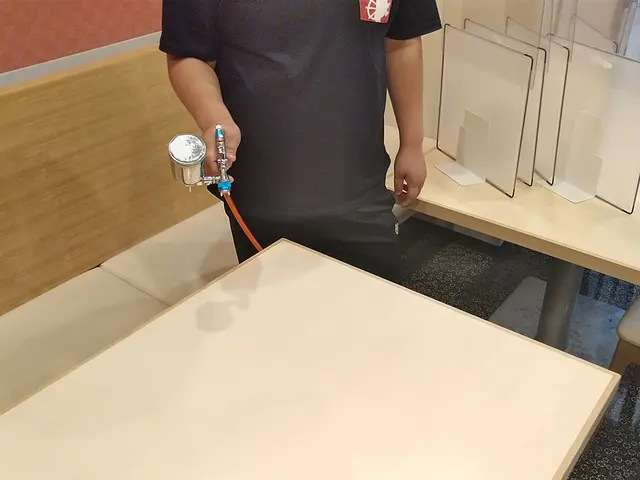 完全無機質　無光触媒　ハイブリッド液体ガラスウィルスバスターコーティング　輝ランサービスの画像