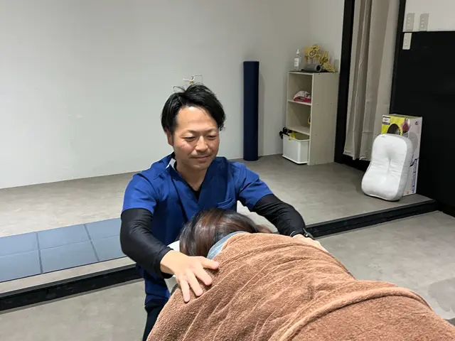 整体、リラクゼーション、ほぐし、ストレッチ　筋膜リリース　ドライヘッドサービスの画像