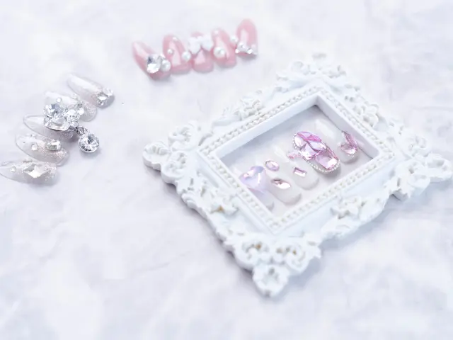 雑誌社・PRタイムズの人物撮りとセレクトショップ、サロンなどの物撮り経験豊富！サービスの画像