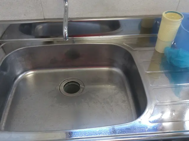 出張費駐車料込。バイト作業無。クレジット可。作業前後の画像郵送。24時間年中無休サービスの画像