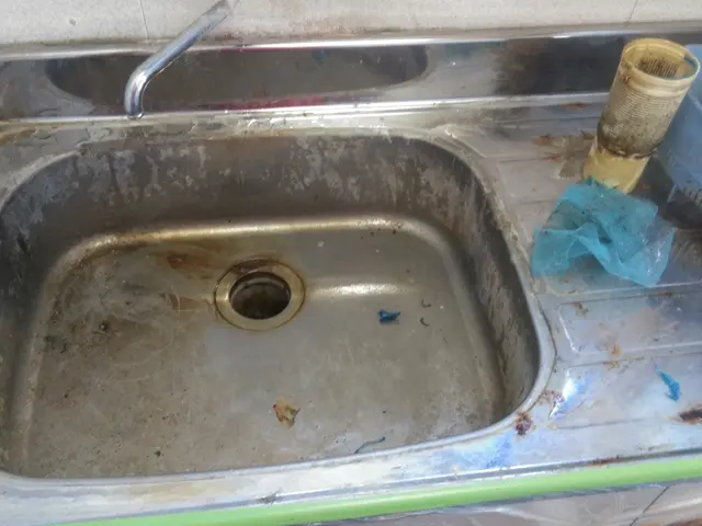 出張費駐車料込。バイト作業無。クレジット可。作業前後の画像郵送。24時間年中無休サービスの画像