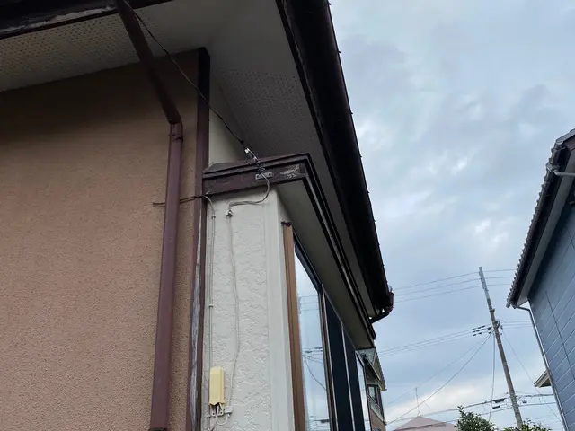 【雨樋修理☆交換☆詰まり掃除☆調整☆金具】小さな事でもお任せください！サービスの画像