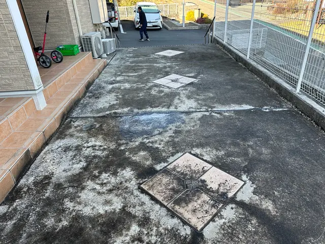 駐車場洗浄サービスの画像