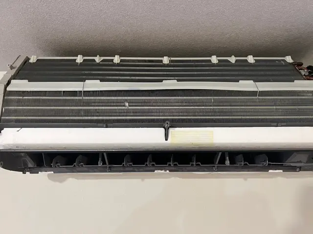 ★エアコン分解洗浄専門店★カビ汚れニオイを徹底洗浄！マンション　店舗　対応可能！サービスの画像