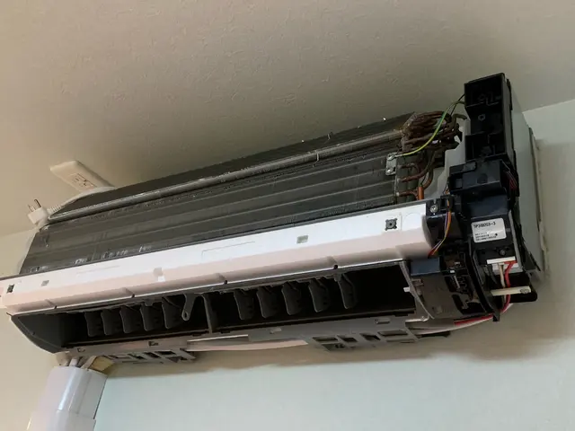 ★エアコン分解洗浄専門店★カビ汚れニオイを徹底洗浄！マンション　店舗　対応可能！サービスの画像
