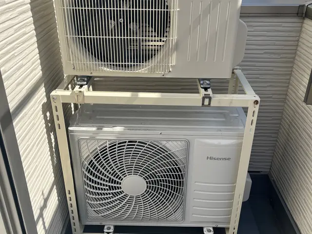 女性スタッフが同行可能！2名以上での作業　エアコン引き取り無料！非喫煙がお伺いサービスの画像