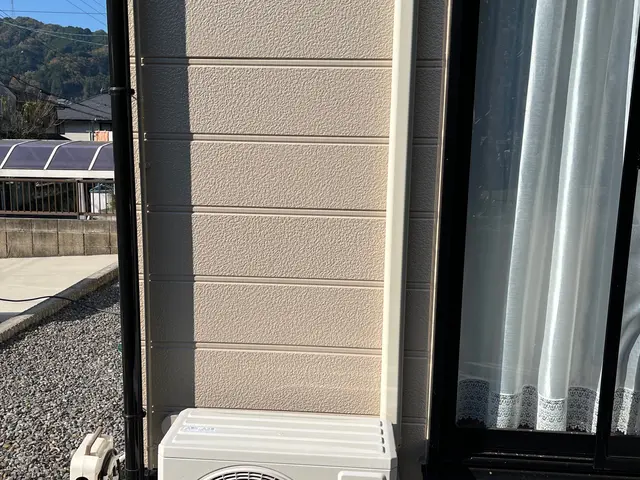 女性スタッフが同行可能！2名以上での作業　エアコン引き取り無料！非喫煙がお伺いサービスの画像