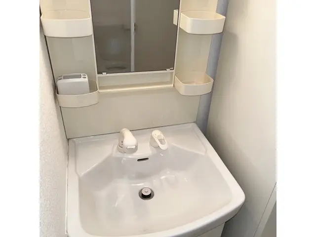 仕上がり重視で丁寧に作業◎作業外注一切なし！損害保険加入済みで安心！サービスの画像