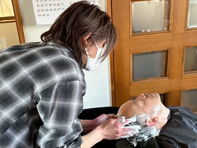 千葉県で訪問美容をお探しの方!カット時間15分以内!★個人宅様限定★出張費無料★サービスの画像