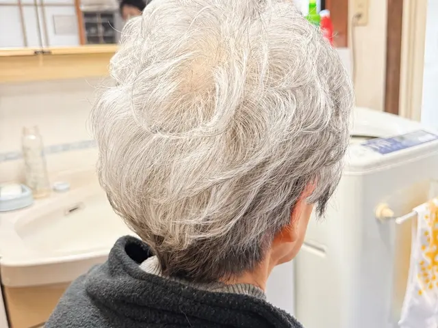 千葉県で訪問美容をお探しの方!カット時間15分以内!★個人宅様限定★出張費無料★サービスの画像