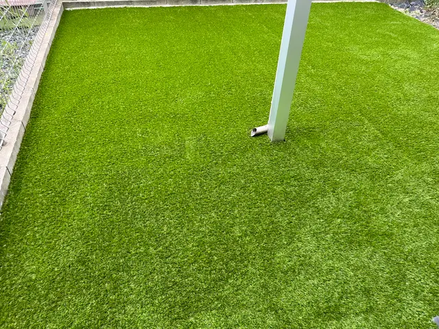 外注一切無し！雑草や虫とサヨナラ！ローメンテで快適なお庭に！！サービスの画像