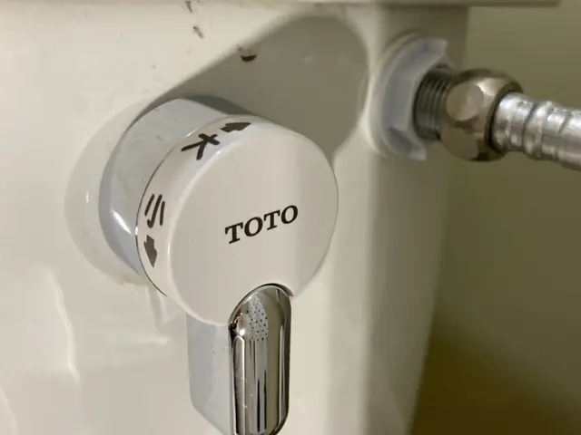 【安心のアフター保証１年】トイレロータンク内の事ならなんでもお任せください！サービスの画像