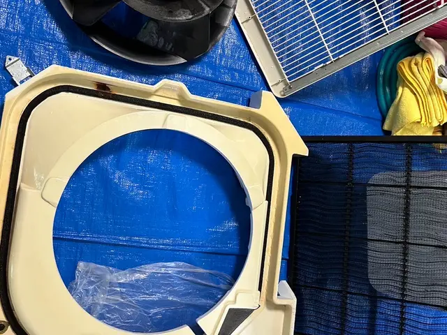 天井埋め込みエアコン分解洗浄！栃木県外も対応！サービスの画像