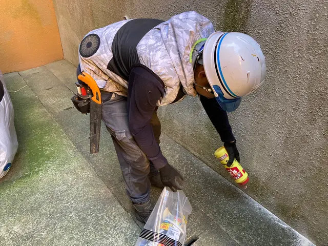 【口コミ賞受賞】◆毛虫駆除◆ 緊急対応に備えてスタッフが常駐しております！サービスの画像