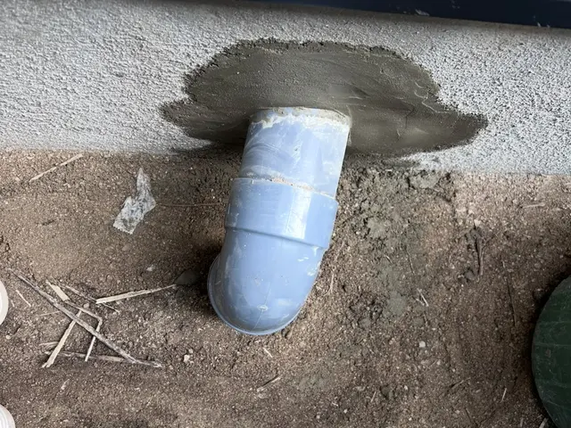 コンクリート補修お任せください！！サービスの画像