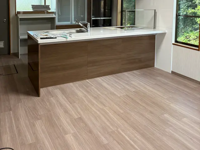 フローリングの張替えサービスの画像