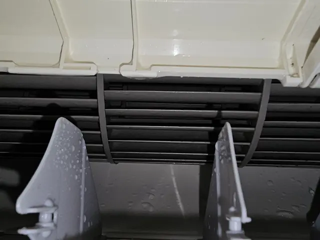 笑顔と丁寧さでお部屋をもっと快適に！安心の自社施工サービスの画像