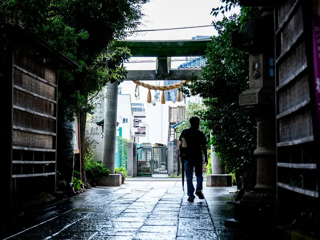 国内大手広告代理店の現役クリエイターが写真を撮影します！サービスの画像