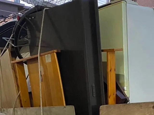 女性スタッフ活躍中！業界歴7年の信頼と実績！仕上がり保証付！損害保険加入済！サービスの画像