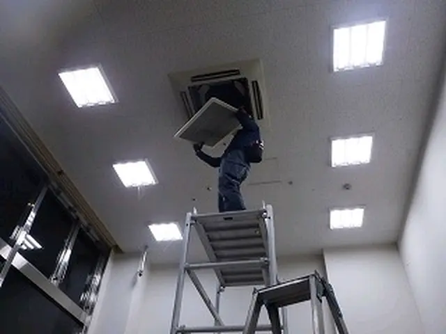 【年間5,000台以上の施工実績】職人の技で徹底洗浄インボイス登録店サービスの画像