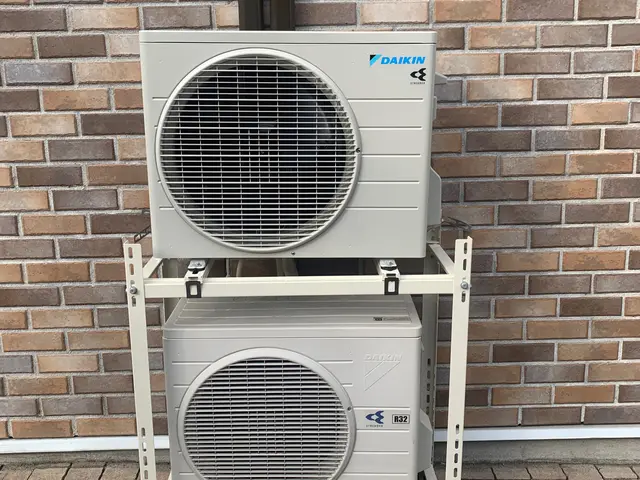 ★エアコンのガス漏れ、水漏れ修理はお任せください！サービスの画像