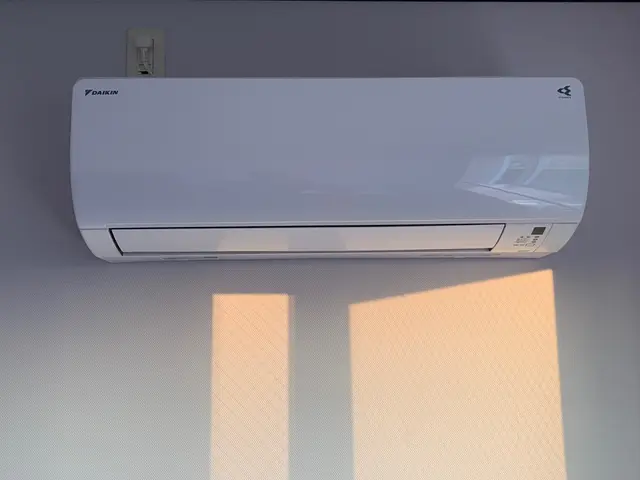 ★エアコンのガス漏れ、水漏れ修理はお任せください！サービスの画像