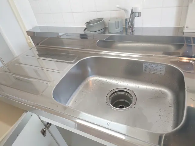 お風呂のカビ・水垢やキッチンの油汚れはプロにお任せ◎安価で丁寧◎クレカOKサービスの画像