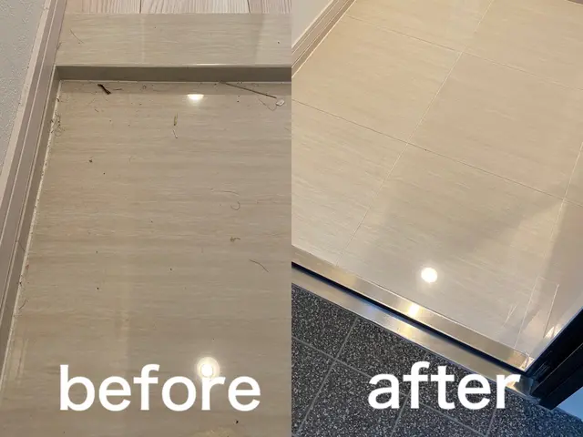 玄関廻り洗浄サービスの画像