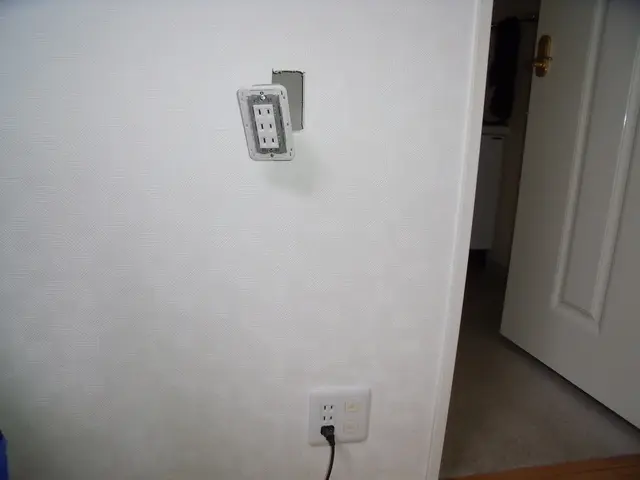 コンセントの移動のご依頼はエーシーテックにおまかせください店長が対応いたします！サービスの画像