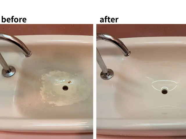 【夫婦で訪問できます♬】しぶとい尿石も水アカもスッキリ　きれいに磨きます♪サービスの画像