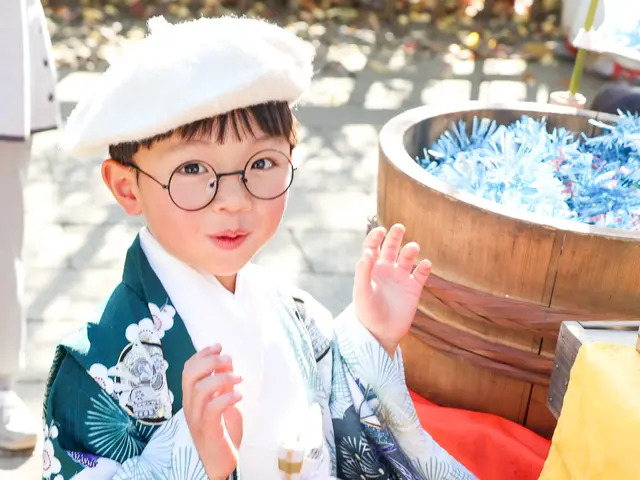 和傘あり|1hデータを全てお渡し|七五三|神社仏閣にてロケーション撮影