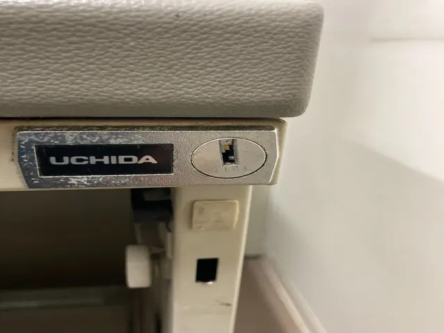 デスク・ロッカー・キャビネットなど開錠いたしますサービスの画像