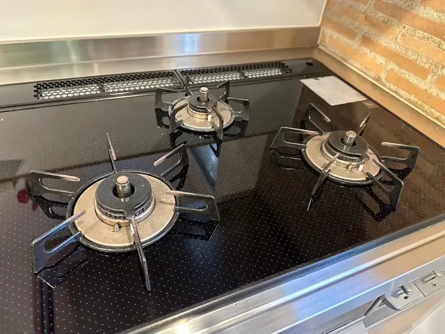 仕上がり重視で丁寧に作業◎作業外注一切なし！損害保険加入済みで安心！サービスの画像