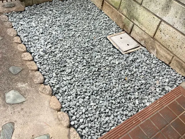 砂利敷き作業サービスの画像