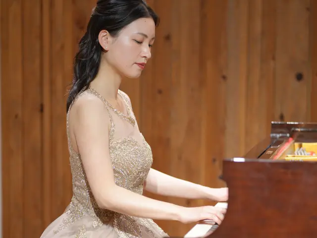 ピアニストカメラマンがHPやSNS集客に使えるようなアングルでしっかり撮影します