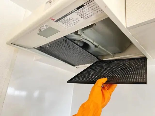 ☆女性ならではの細かい作業は、お任せ下さい！！気になる所は何度でもお掃除◎サービスの画像