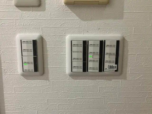 コンセントスイッチ交換工事・女性スタッフ同行可能・親切丁寧・第一種電気工事士サービスの画像