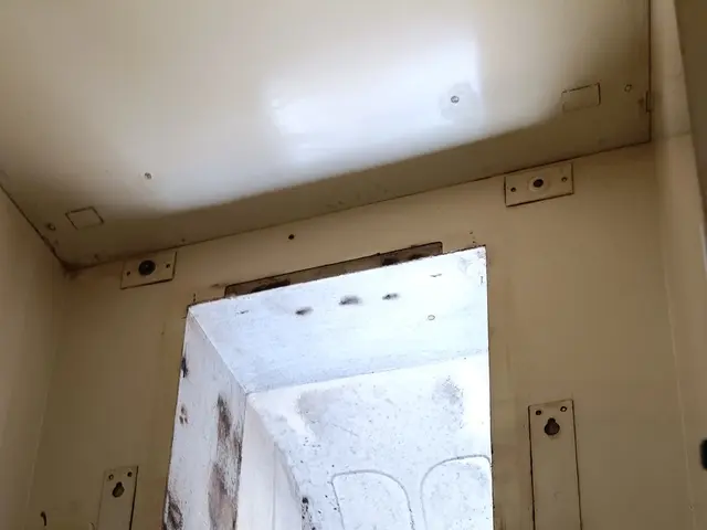 ★換気扇の油汚れはプロにお任せ！業務用の強力な洗剤で一発洗浄サービスの画像