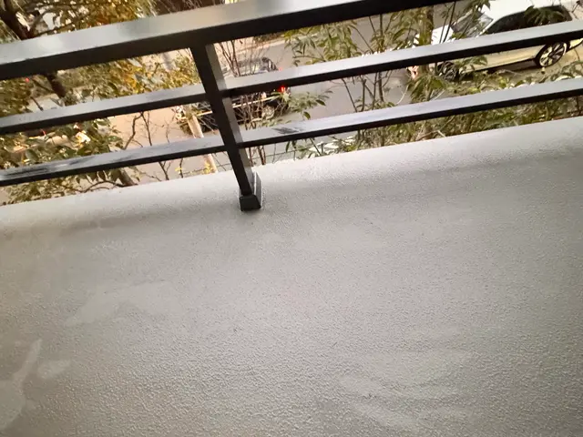 ベランダ、バルコニーをピカピカに！サービスの画像