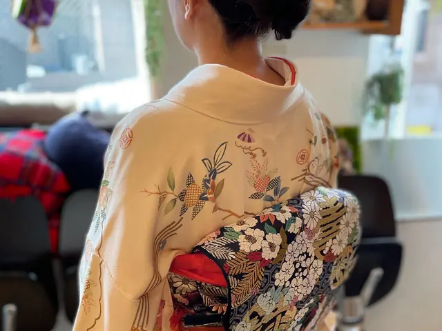 大田区池上沿線最寄り駅から10分以内の方割引あり！出張着付け簡単ヘアセット