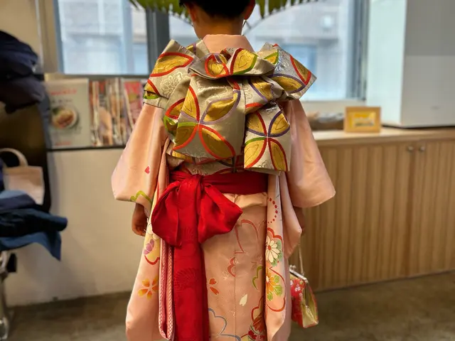 大田区池上沿線最寄り駅から10分以内の方割引あり！出張着付け簡単ヘアセット