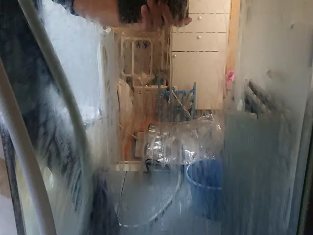 【業歴30年の経験実績】女性スタッフ同行OK！プロの洗い屋/美装工事    関西サービスの画像