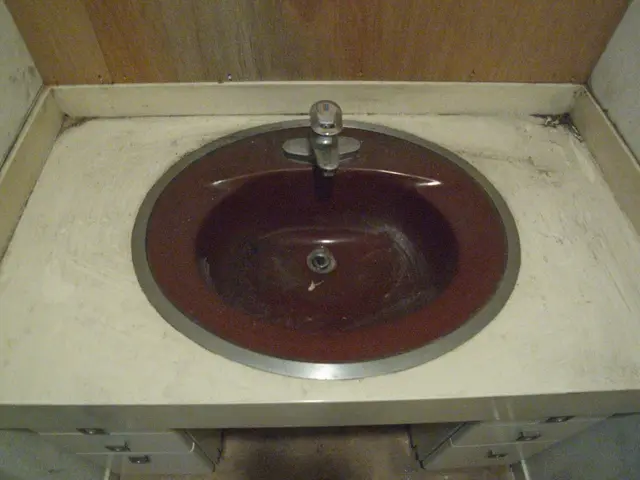 洗面ボウルのひび割れ補修サービスの画像